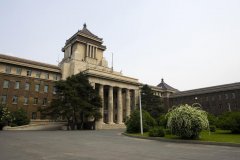 <b>除此之外报名自考专升本的考生还结业证</b>